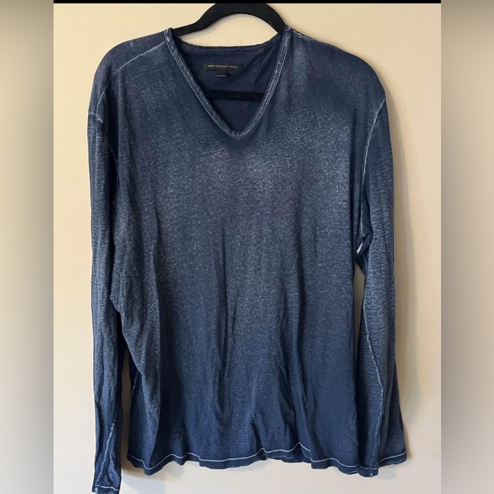 John VARVATOS XXL V-Neck Shirt